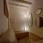 Vivi House