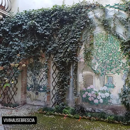 Vivi House Hébergement de vacances Brescia